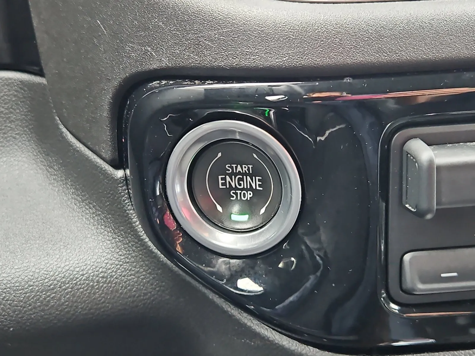 GMC Sierra photo 20