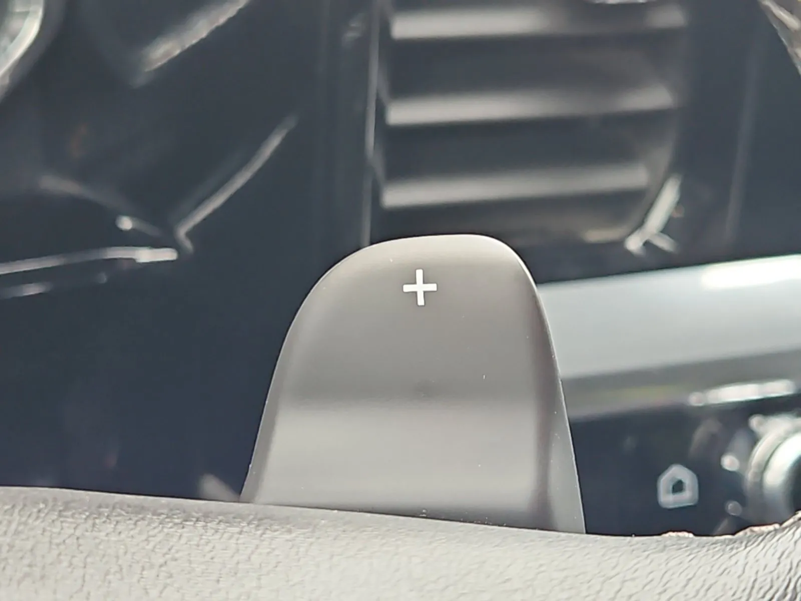 GMC Sierra photo 25