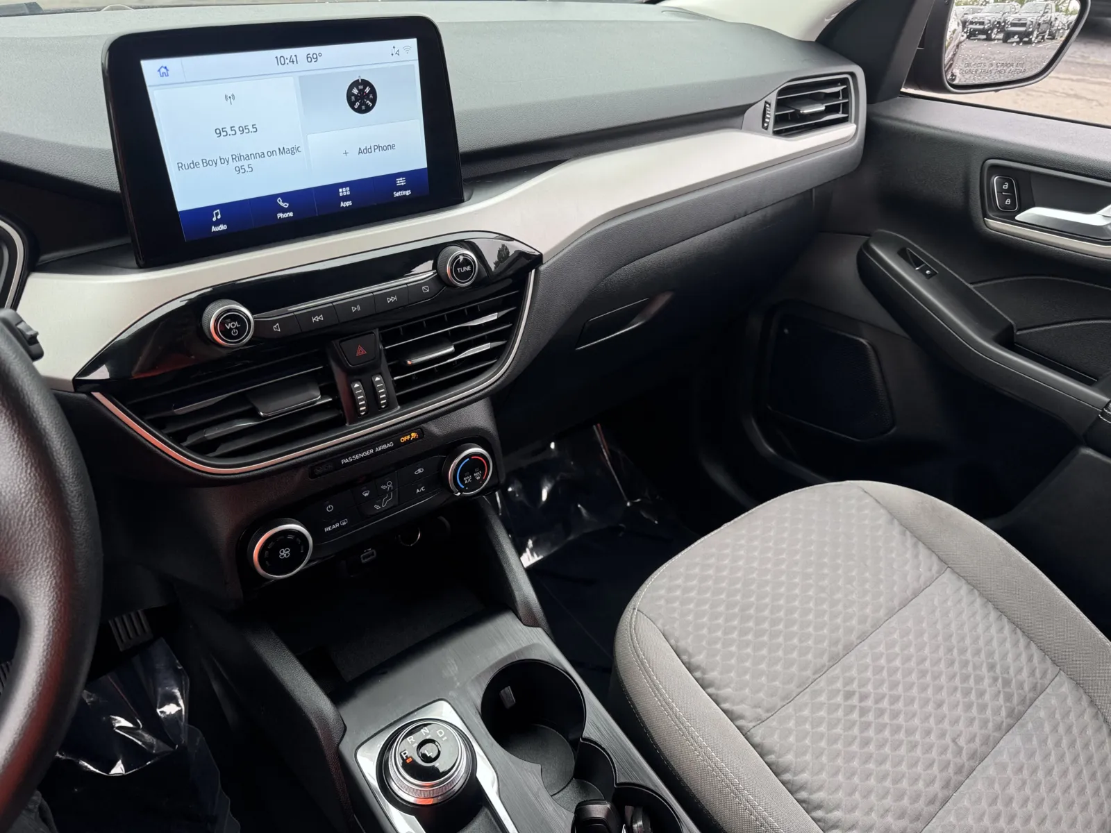 Ford Escape photo 23