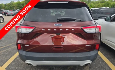 More photos of 2021 Ford Escape SE at Auto Boutique Ohio, OH