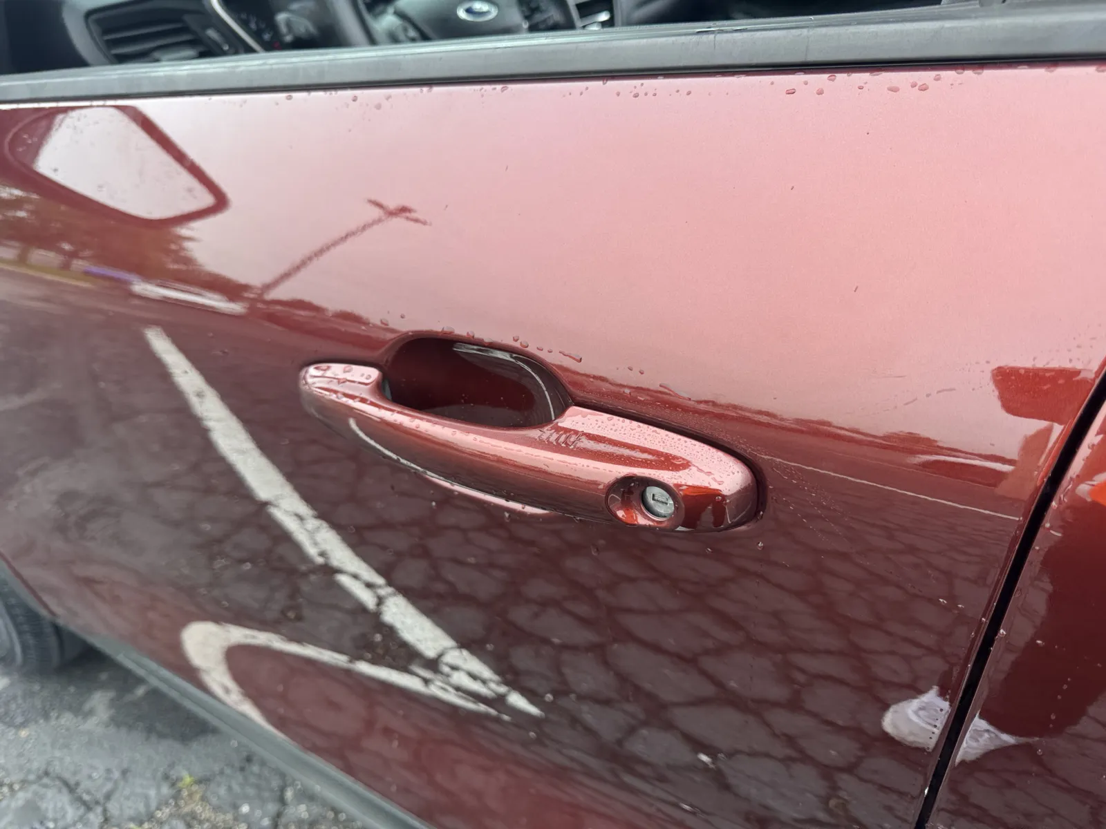 Ford Escape photo 16