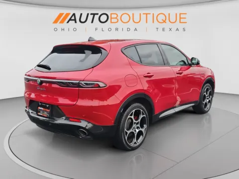 More photos of 2024 Alfa Romeo Tonale Veloce at Auto Boutique Ohio, OH