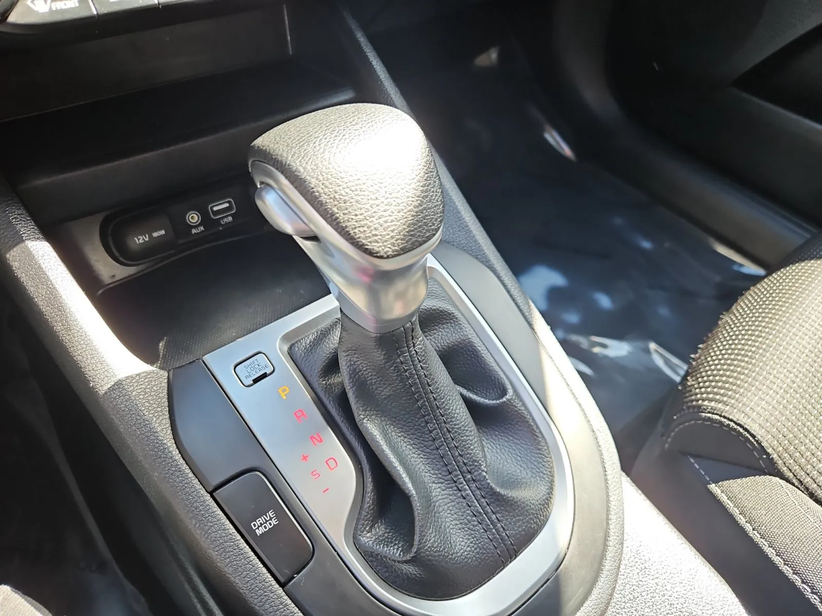Kia Forte photo 19