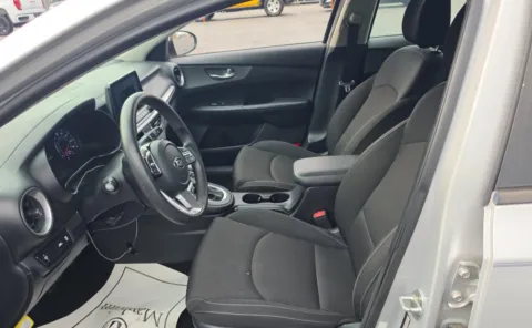 More photos of 2019 Kia Forte LXS at Auto Boutique Ohio, OH