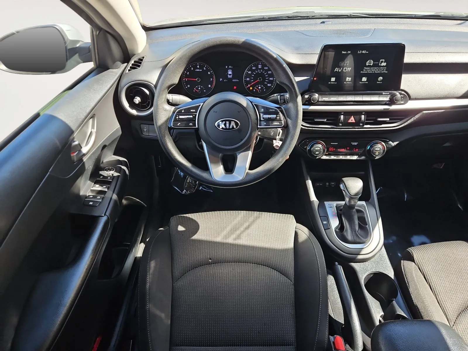 Kia Forte photo 10