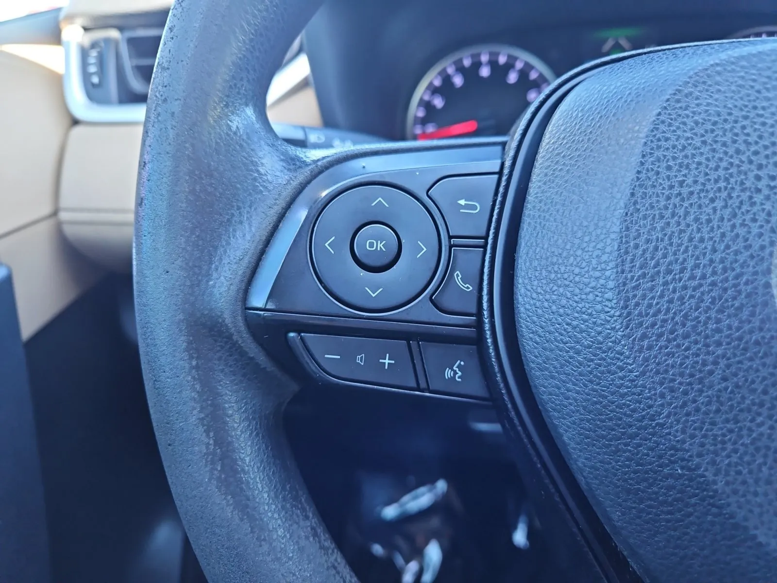 Toyota RAV4 photo 23