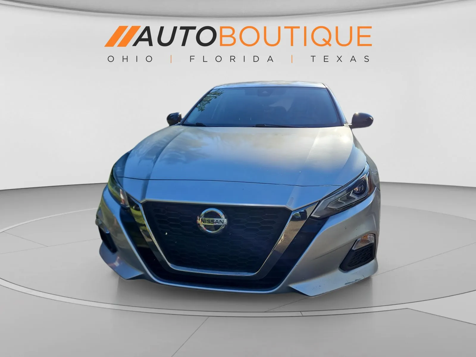 Nissan Altima photo 8