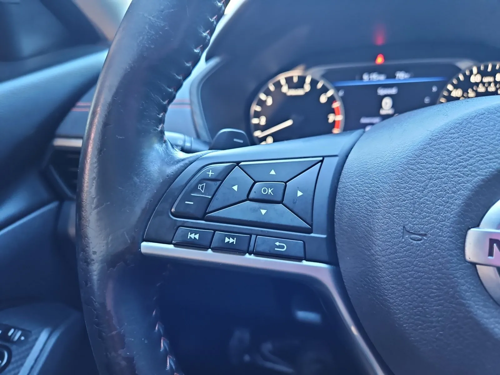 Nissan Altima photo 24