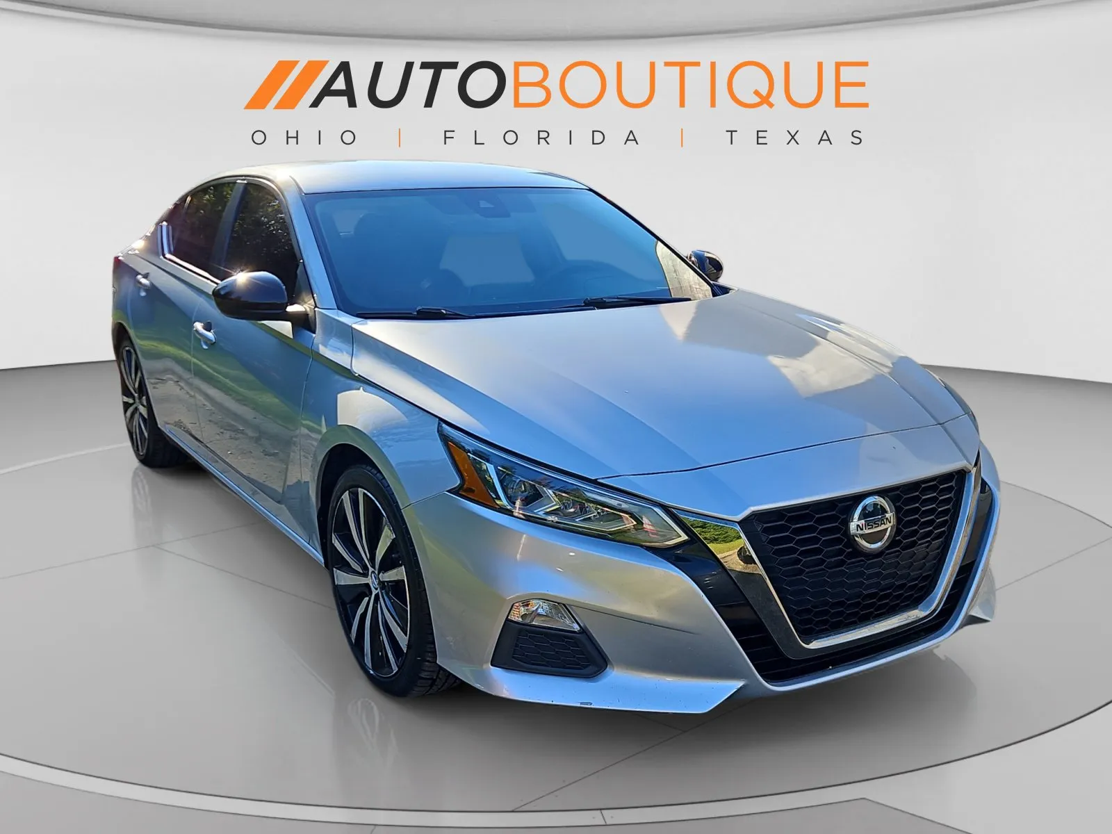 Nissan Altima photo 7