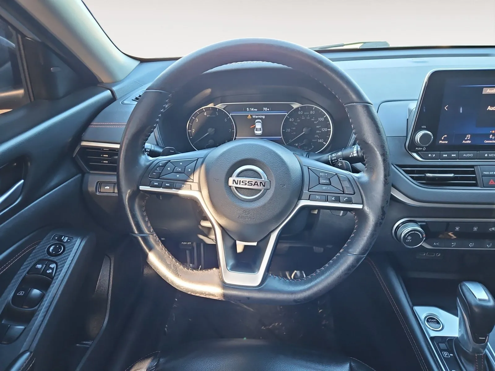 Nissan Altima photo 12