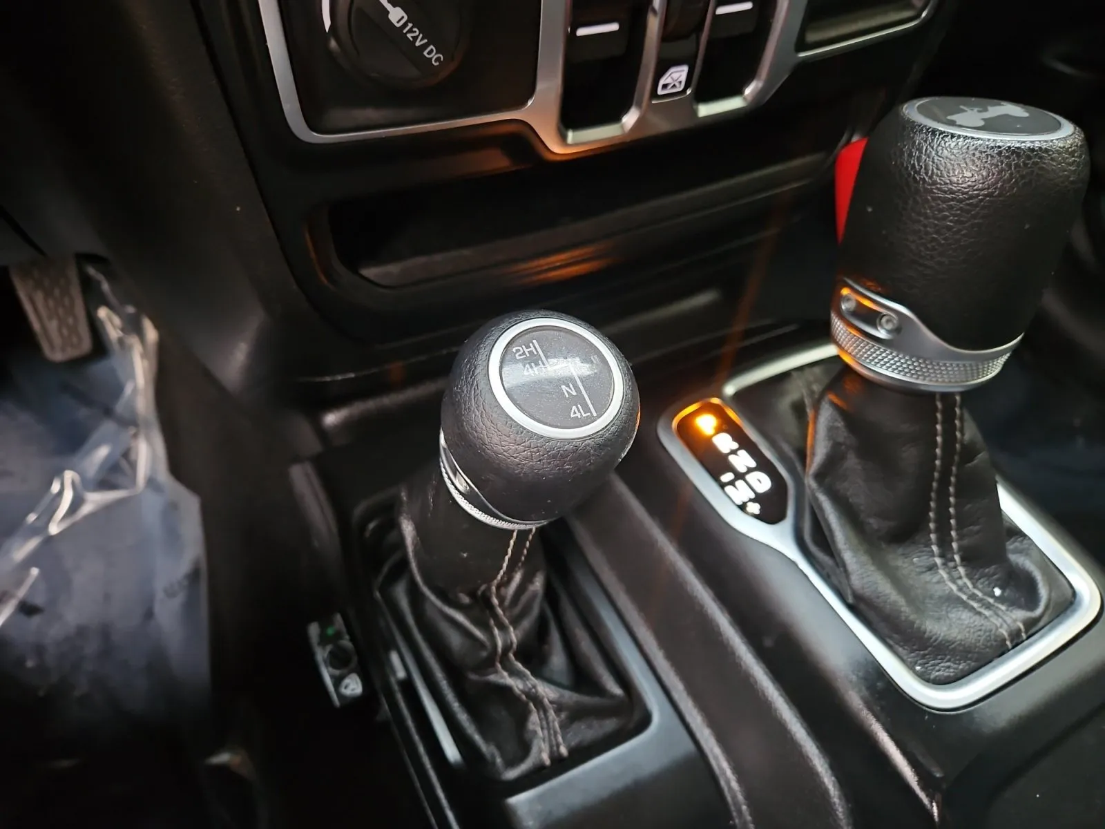 Jeep Wrangler photo 22