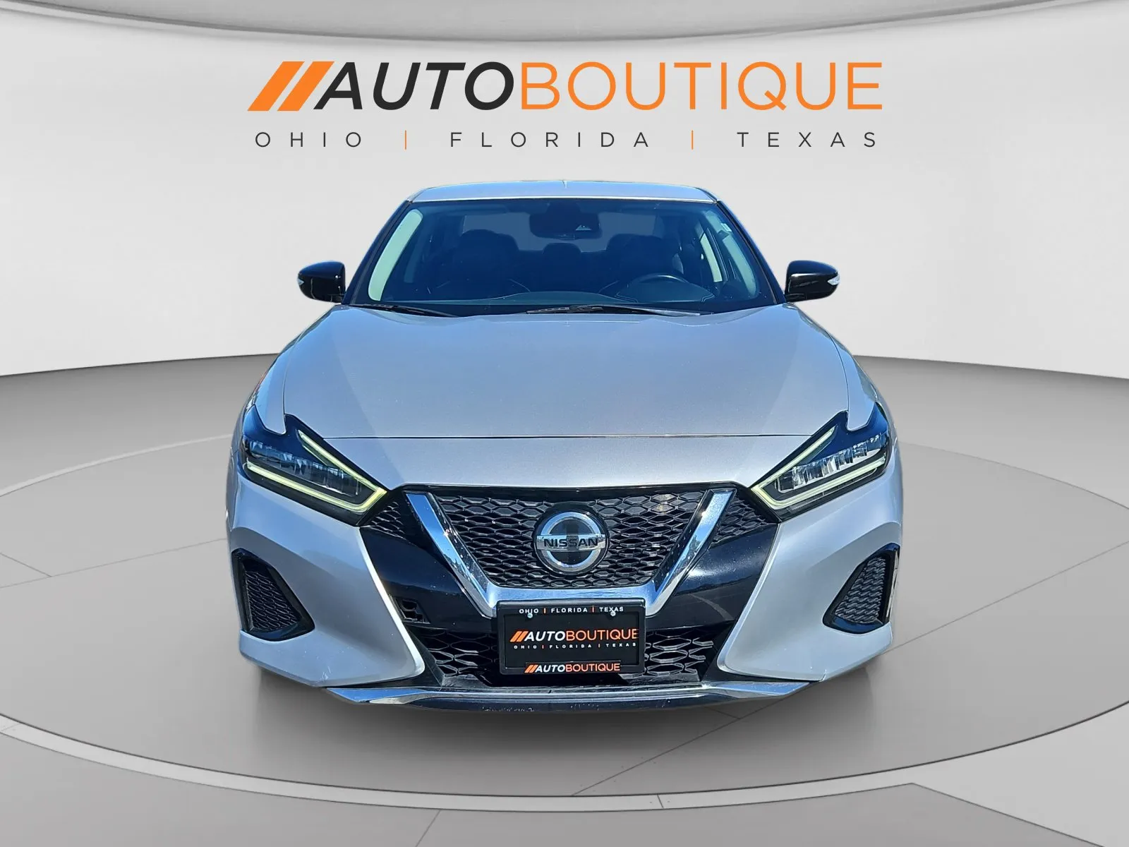 Nissan Maxima photo 8