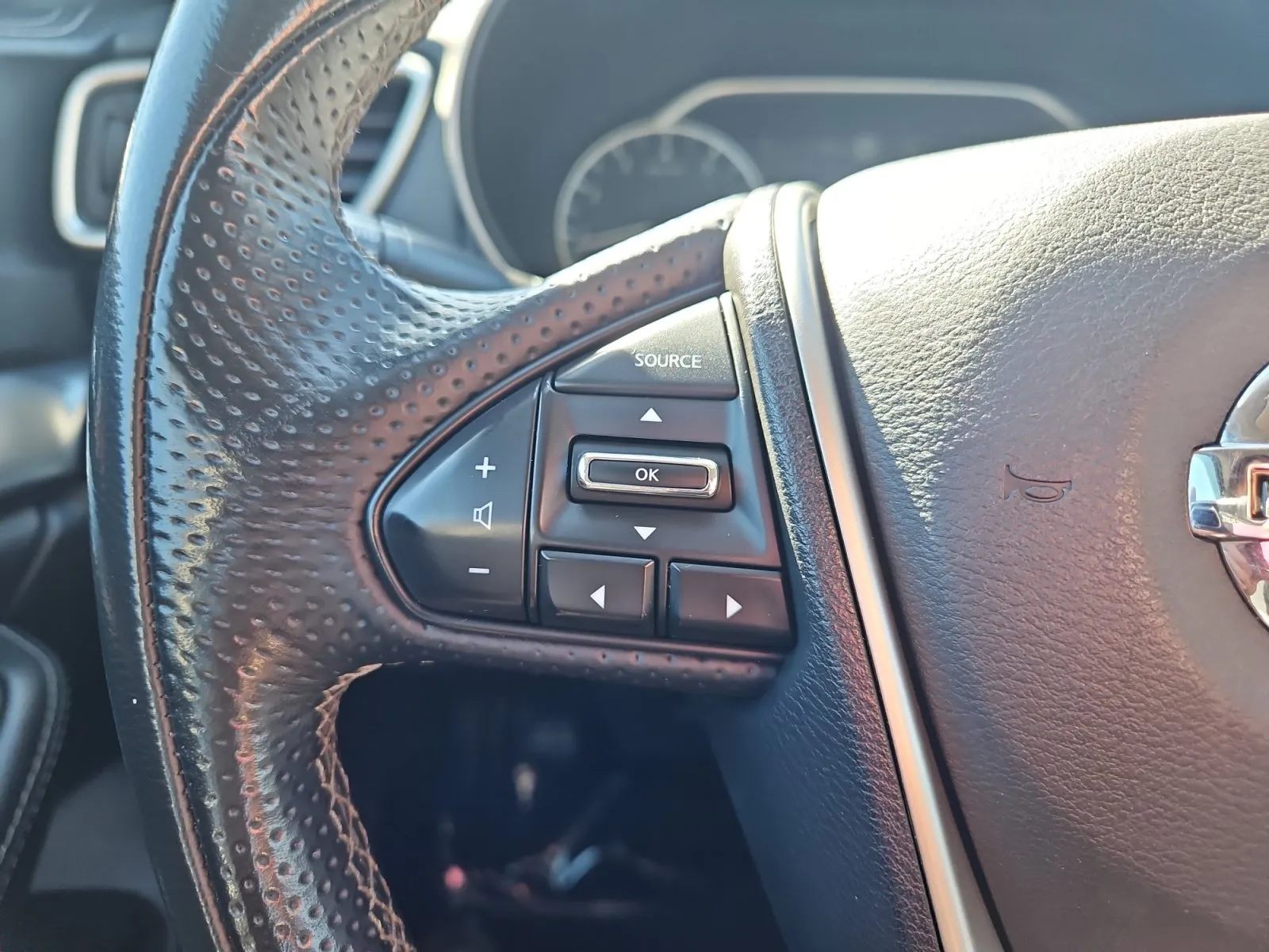 Nissan Maxima photo 26