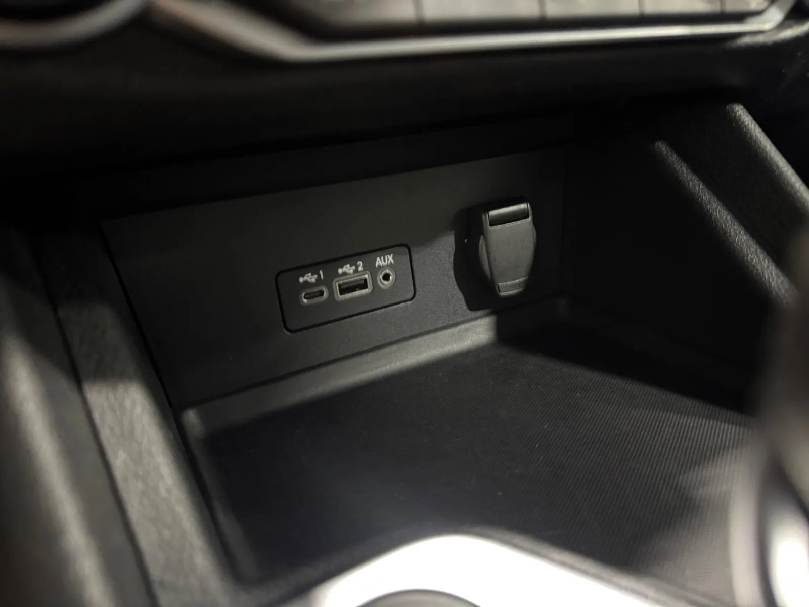 Nissan Sentra photo 18