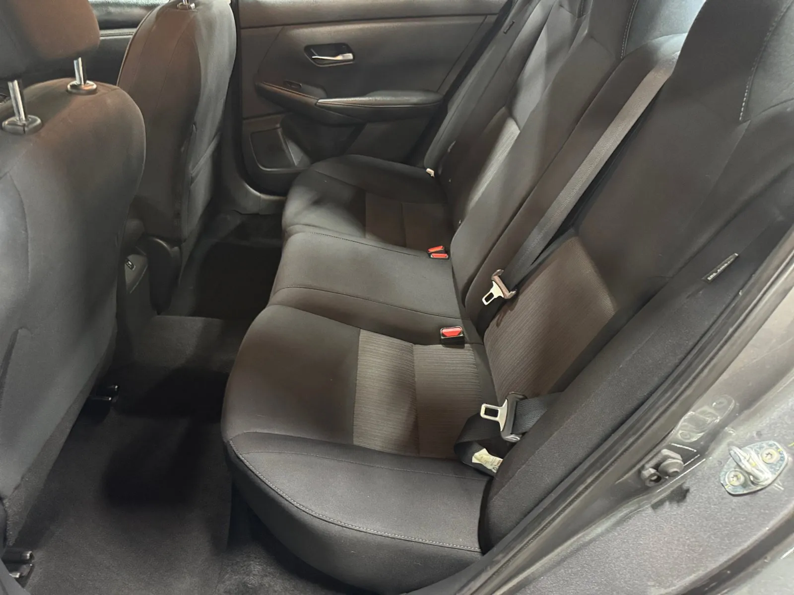 Nissan Sentra photo 14