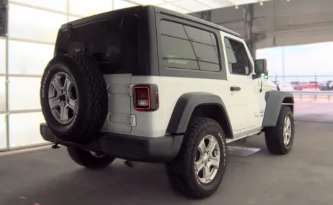 More photos of 2018 Jeep Wrangler Sport S at Auto Boutique Ohio, OH