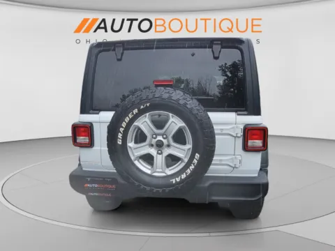 More photos of 2018 Jeep Wrangler Sport S at Auto Boutique Ohio, OH