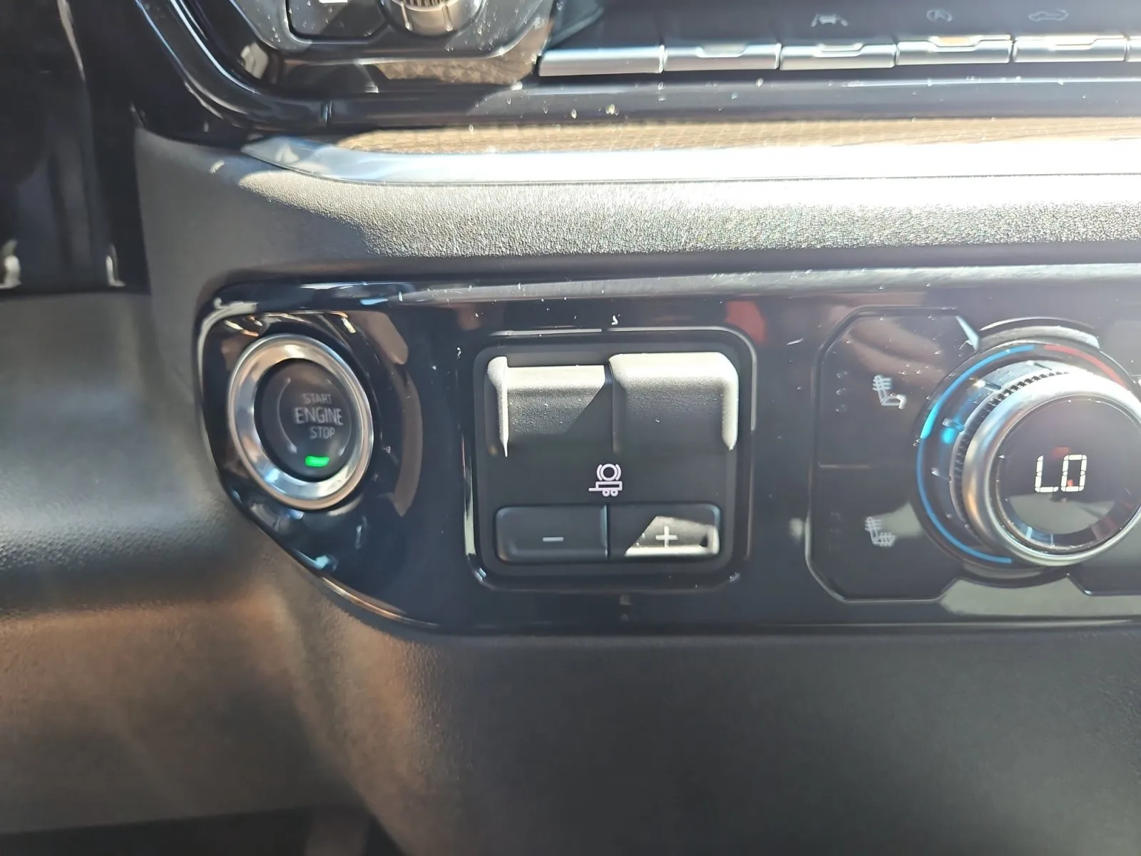 GMC Sierra photo 23