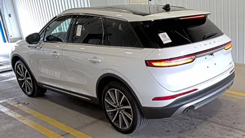 More photos of 2020 Lincoln Corsair Reserve at Auto Boutique Ohio, OH