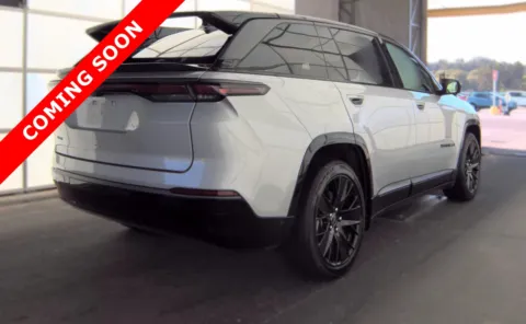 More photos of 2024 Jeep Wagoneer S Launch Edition at Auto Boutique Ohio, OH