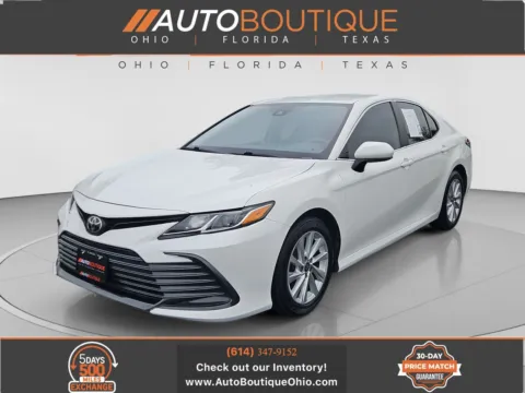 White 2022 Toyota Camry LE for sale in Columbus, OH