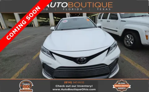 White 2022 Toyota Camry LE for sale in Columbus, OH