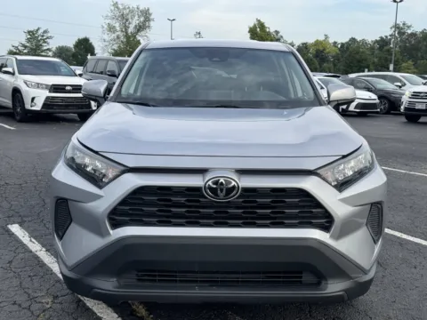 More photos of 2022 Toyota RAV4 LE at Auto Boutique Ohio, OH