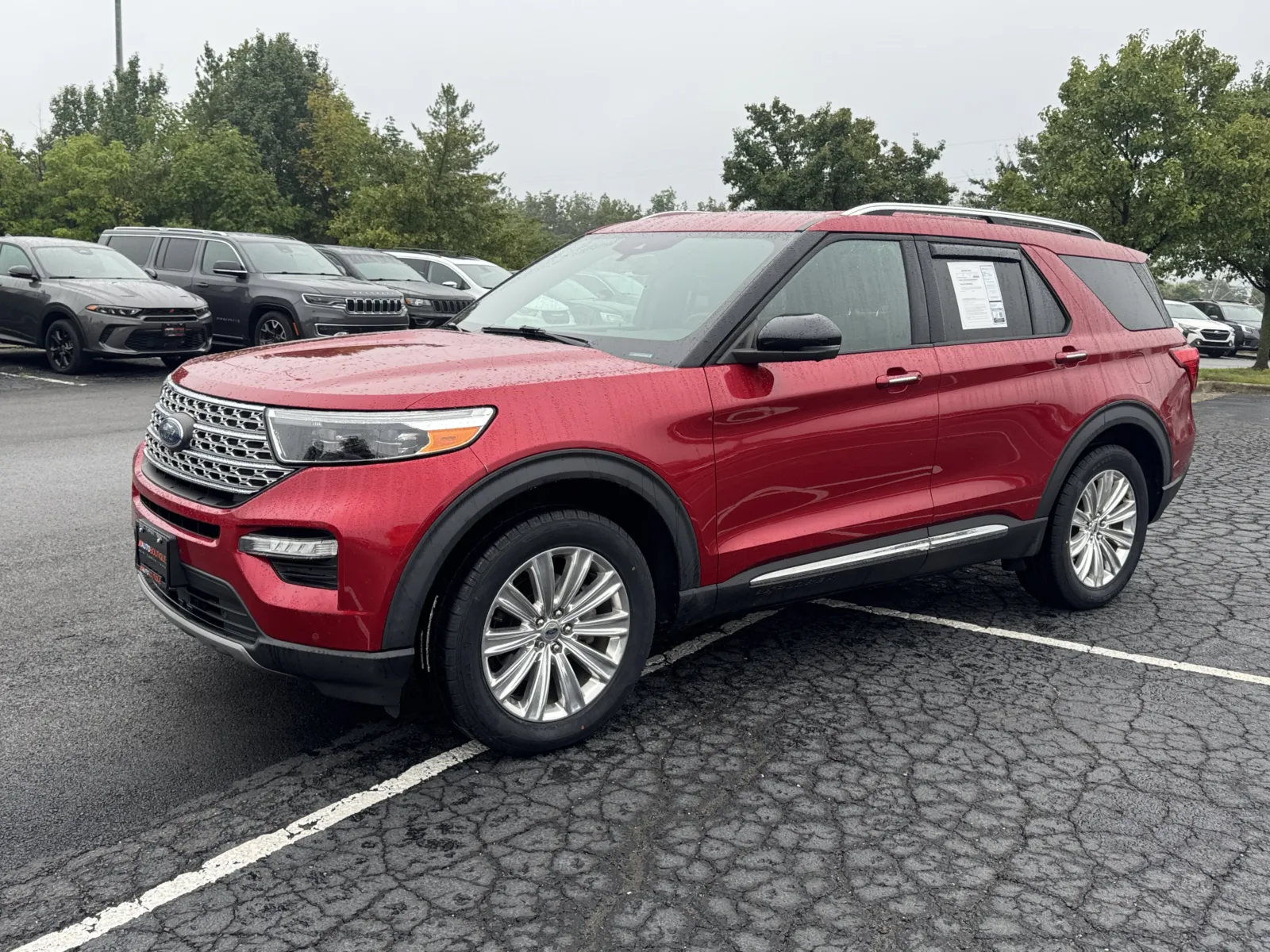 Ford Explorer photo 6