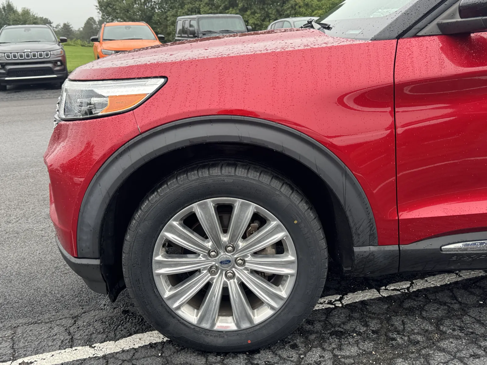 Ford Explorer photo 29