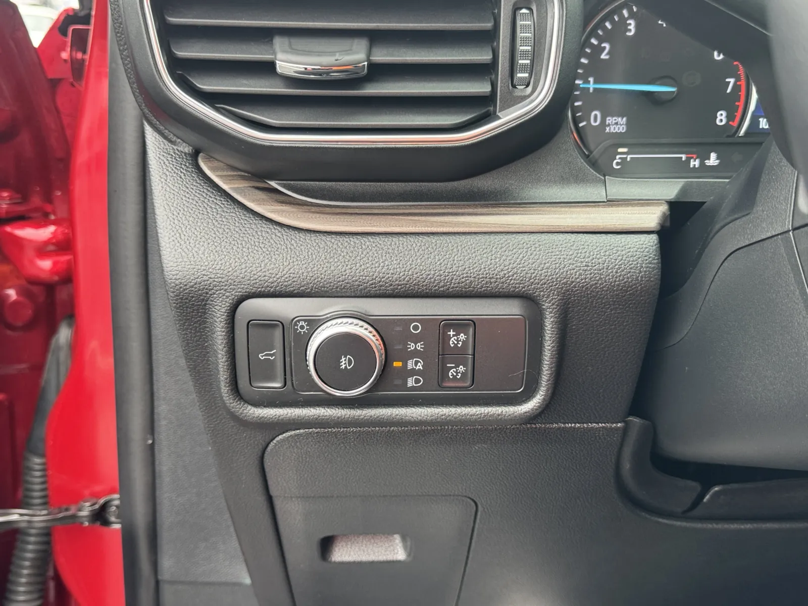 Ford Explorer photo 19