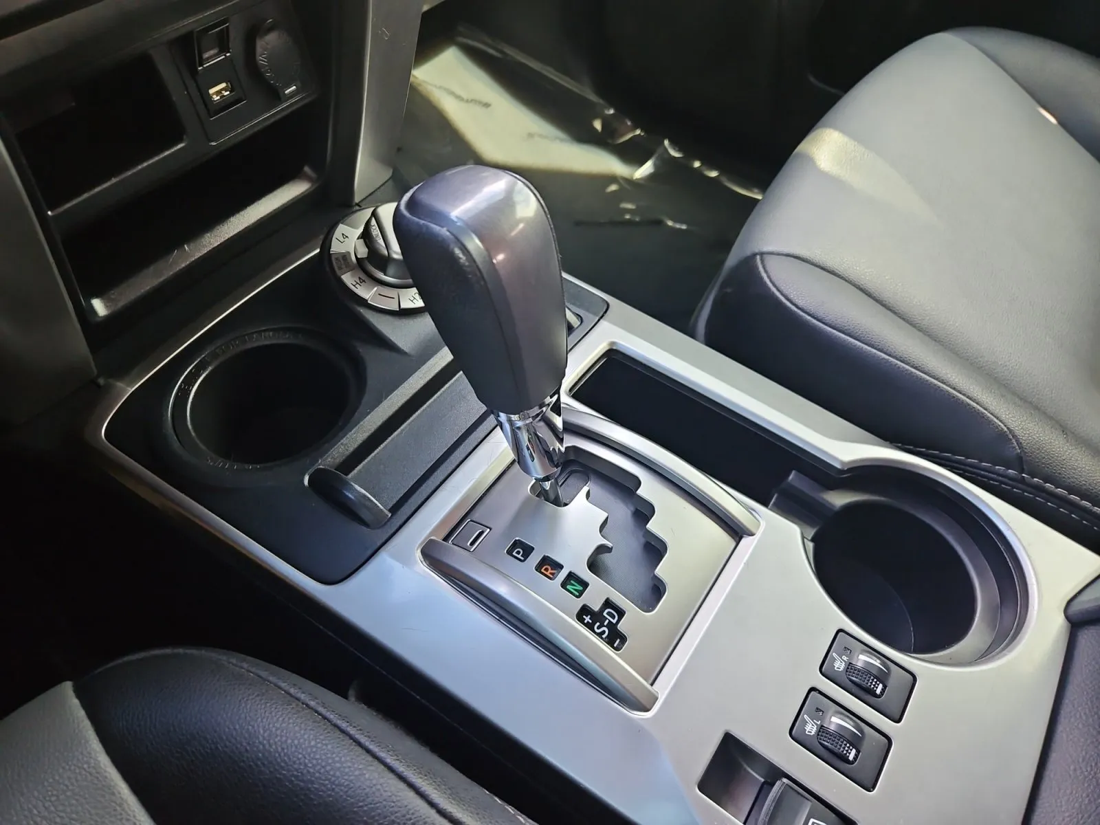 Toyota 4Runner photo 22