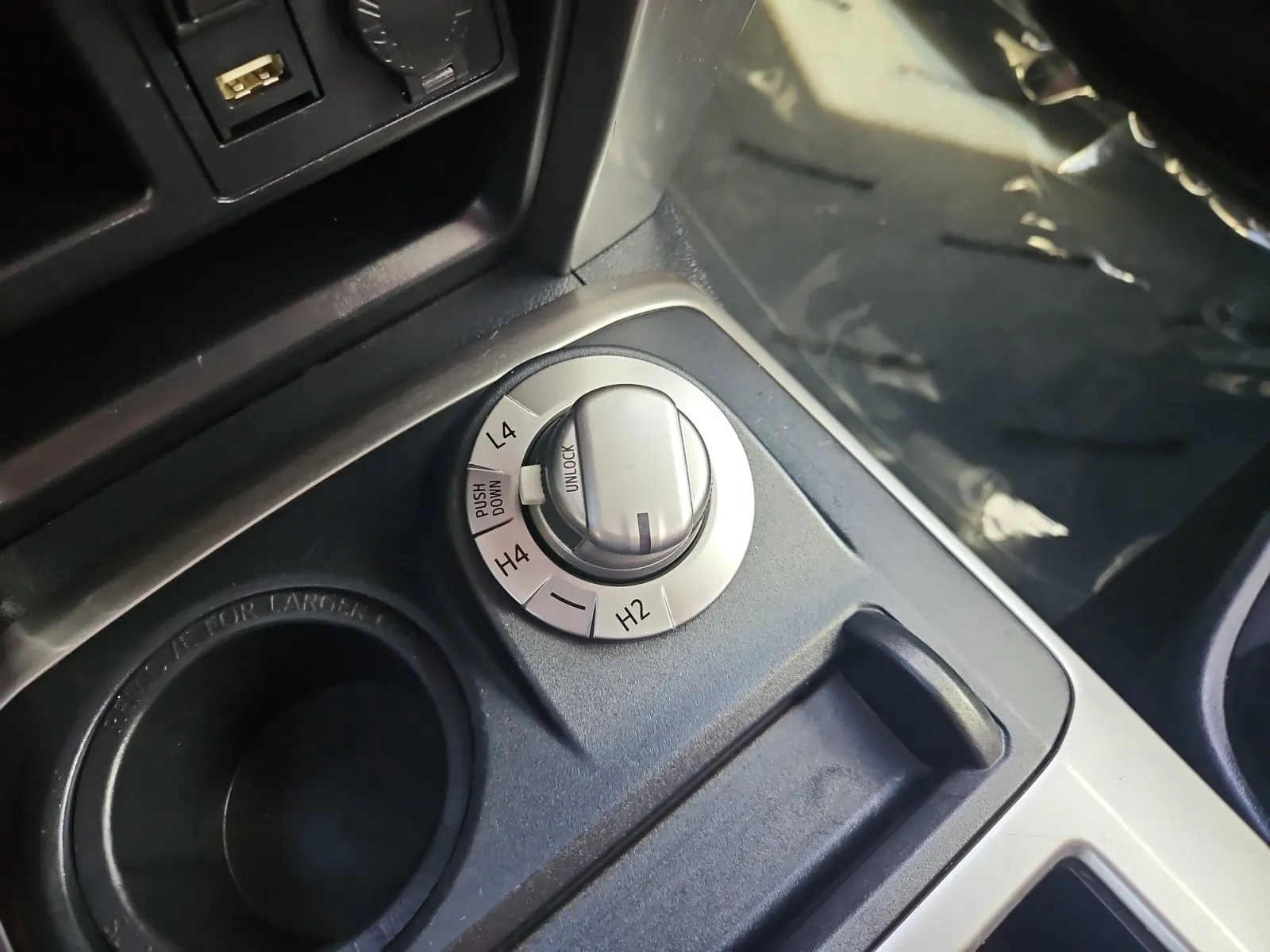 Toyota 4Runner photo 21