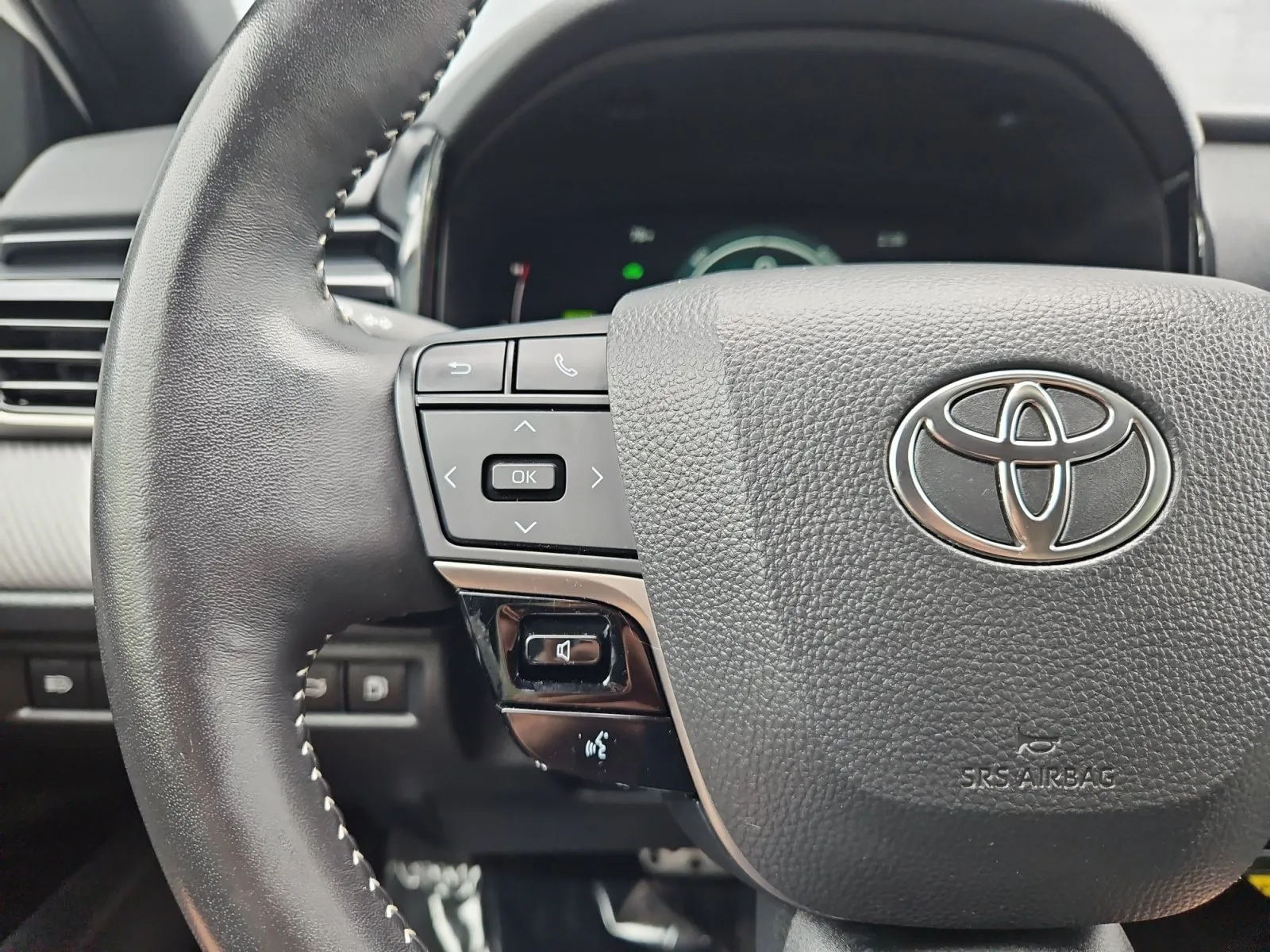 Toyota Camry photo 27