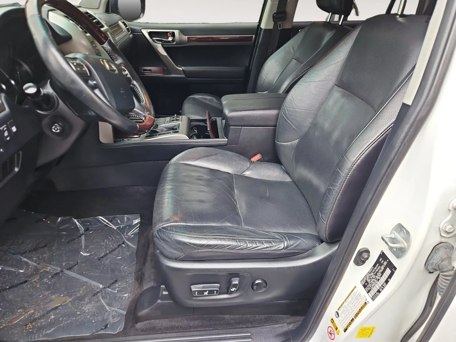 Lexus GX photo 9