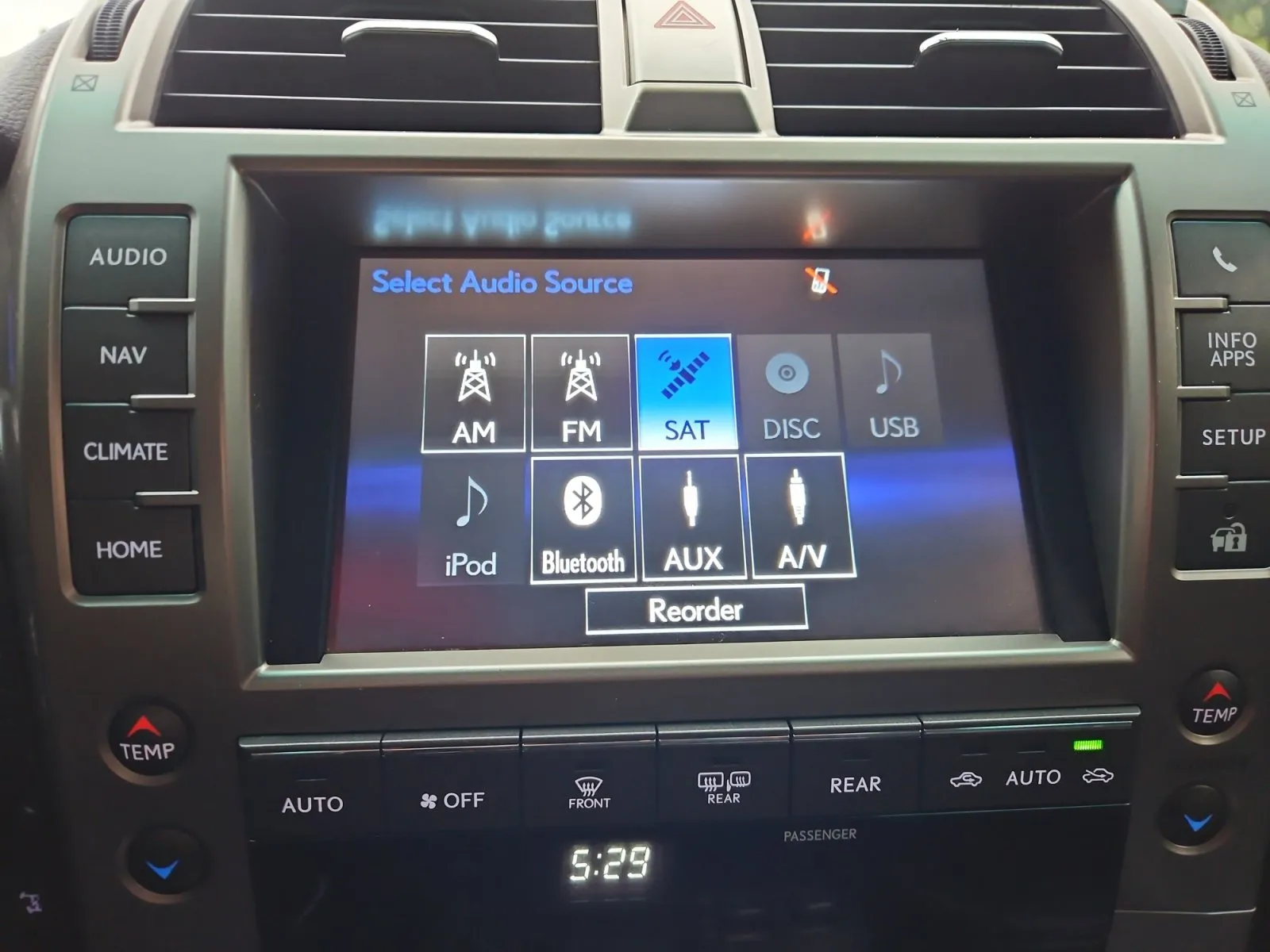 Lexus GX photo 21