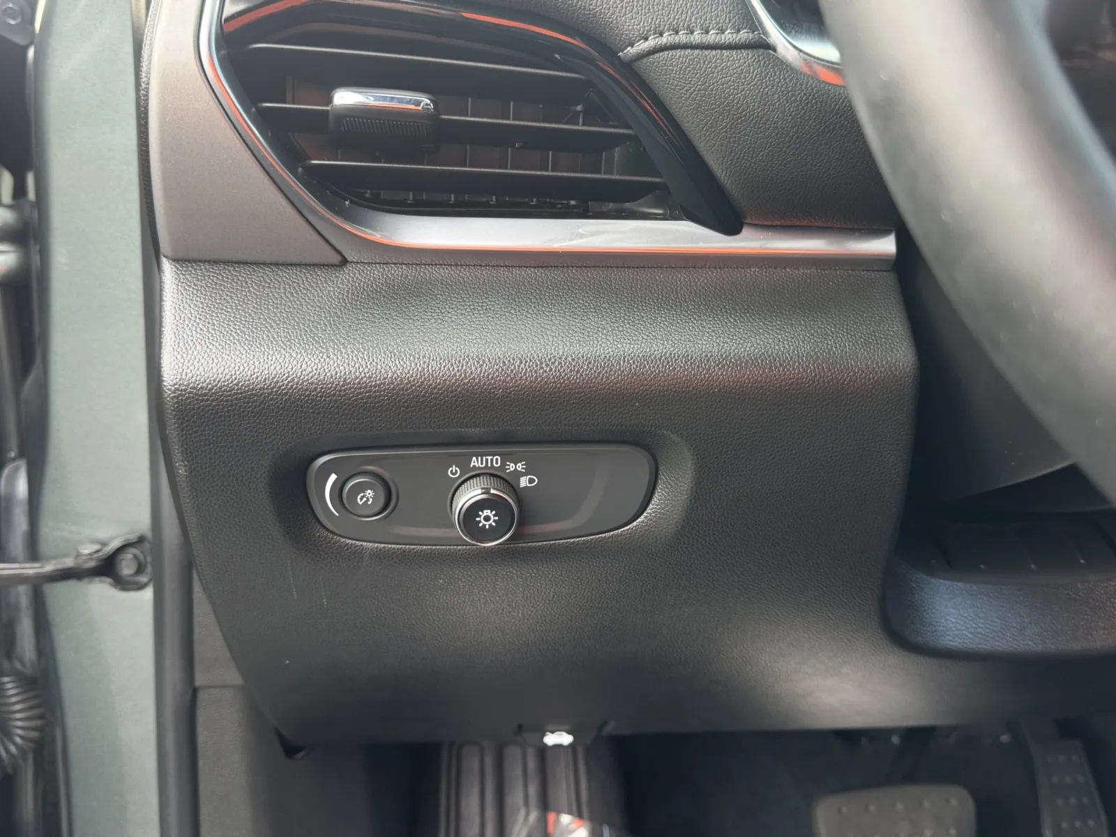 Chevrolet Traverse photo 20