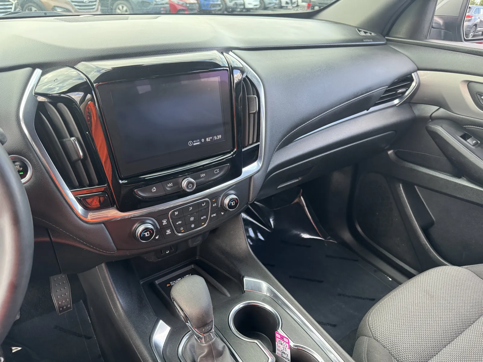 Chevrolet Traverse photo 25