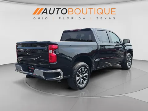 More photos of 2024 Chevrolet Silverado 1500 LT at Auto Boutique Ohio, OH