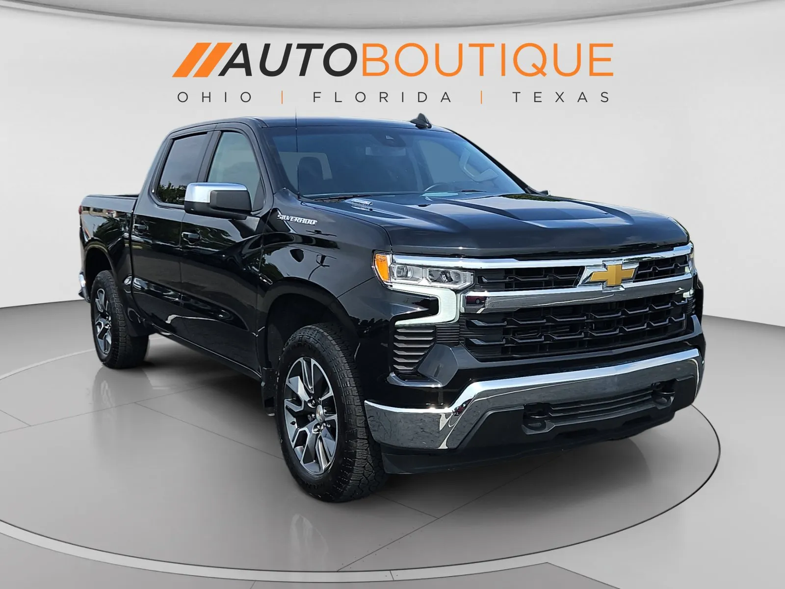 Chevrolet Silverado photo 7