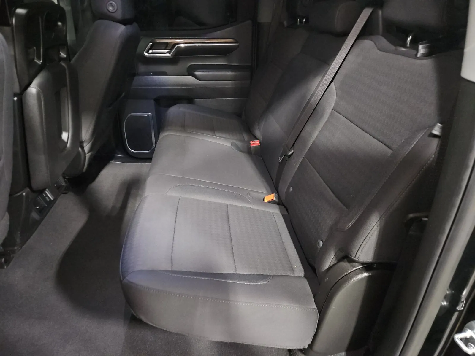 Chevrolet Silverado photo 13