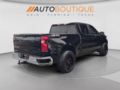More photos of 2024 Chevrolet Silverado 1500 LT at Auto Boutique Ohio, OH