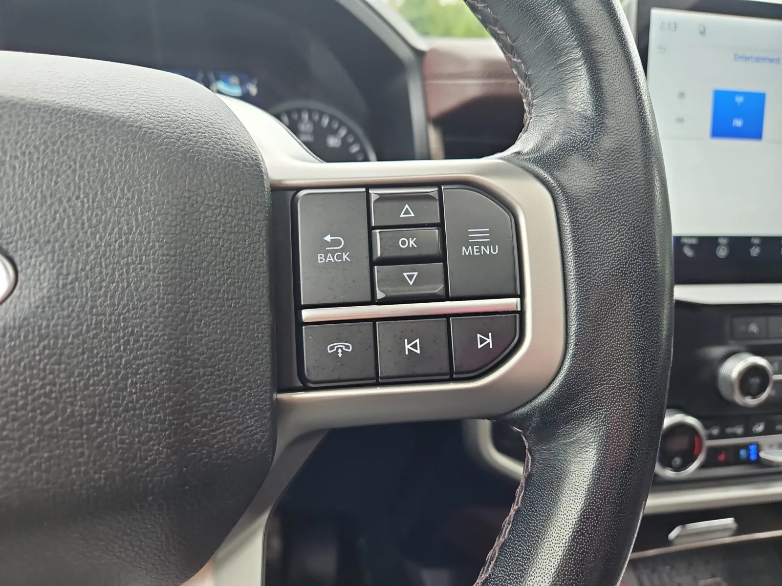 Ford Expedition photo 29