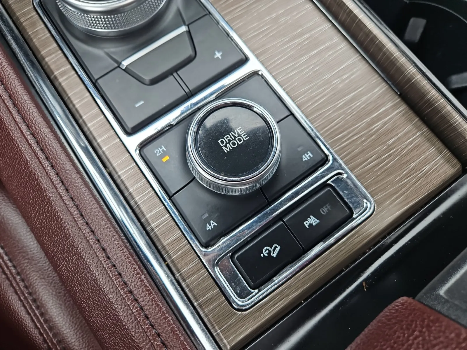 Ford Expedition photo 28