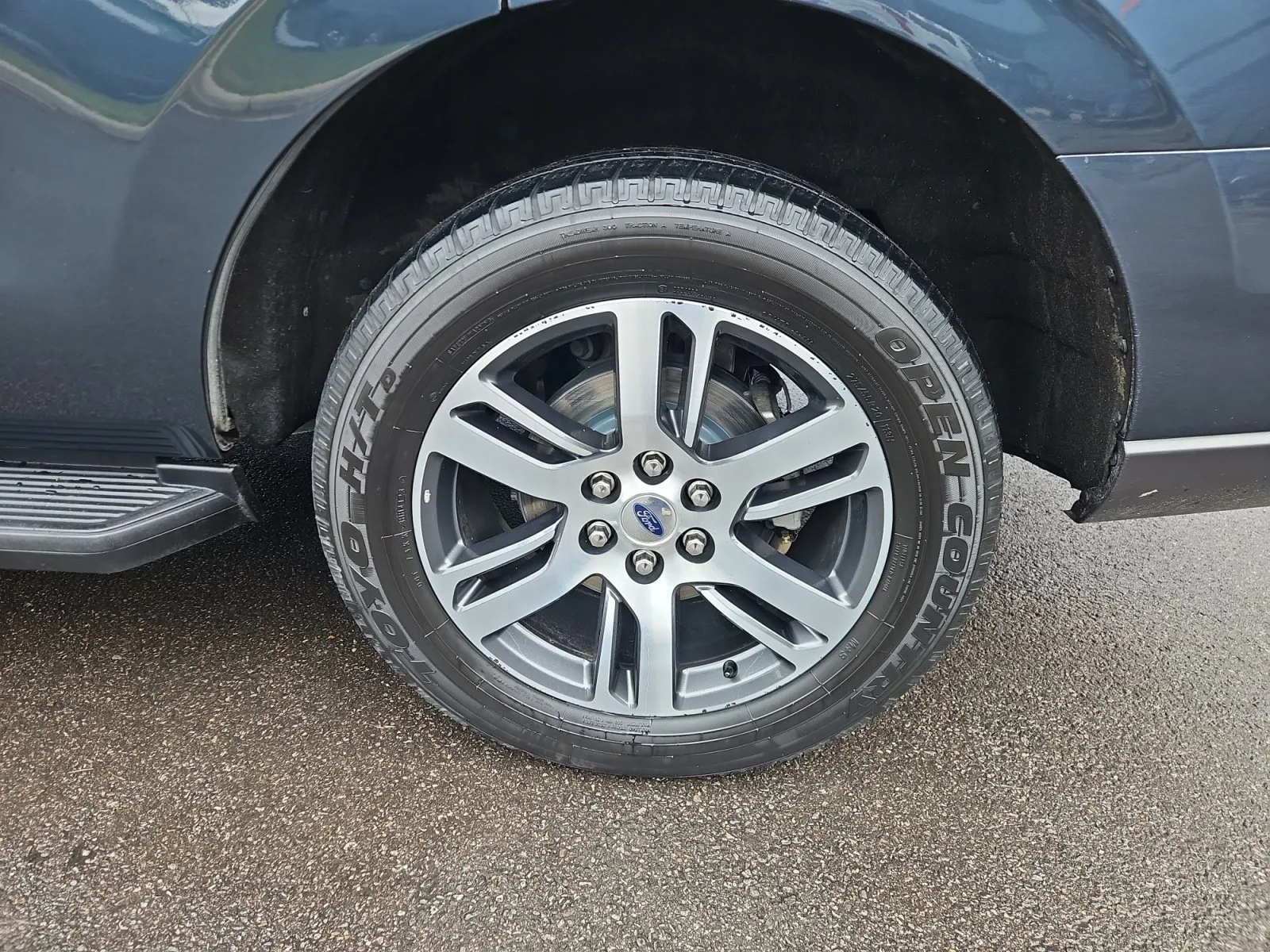 Ford Expedition photo 16