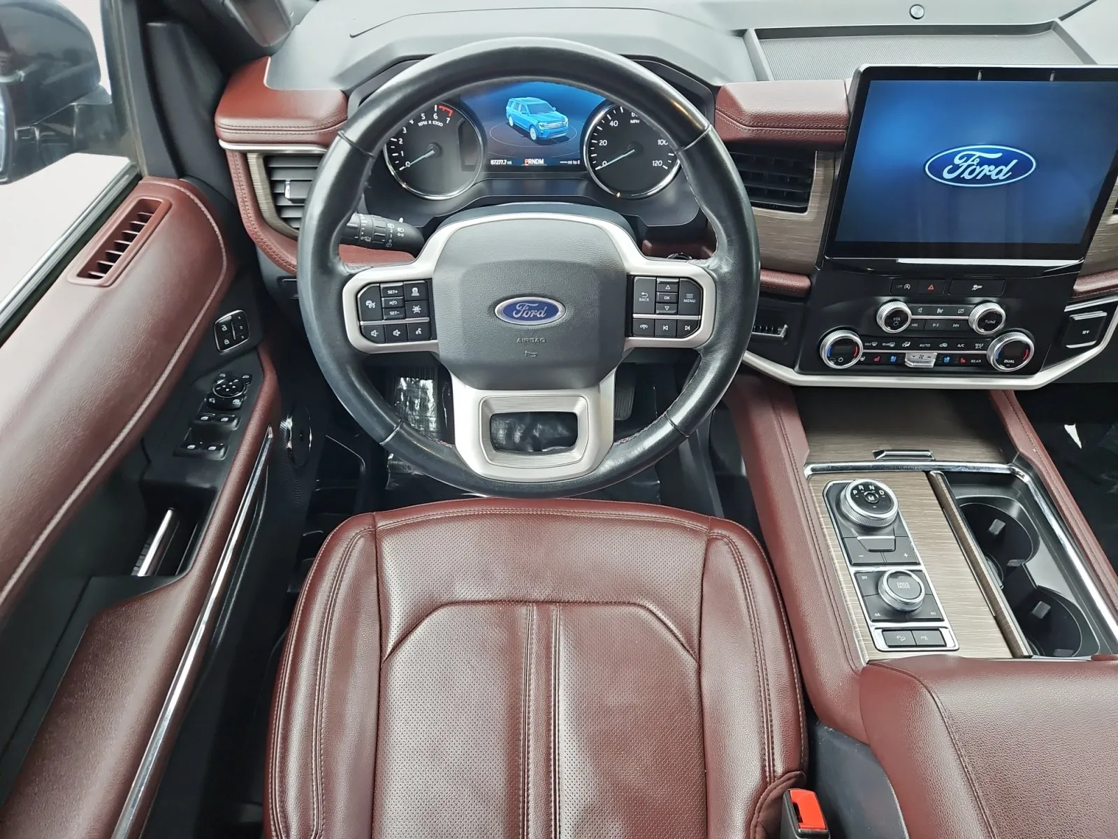 Ford Expedition photo 10