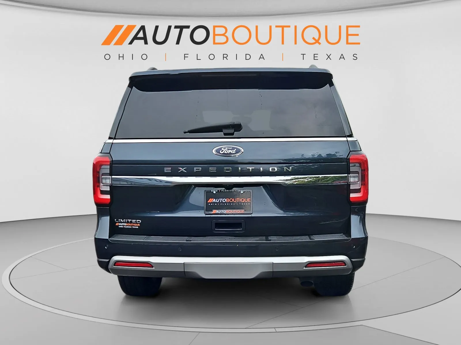 Ford Expedition photo 4