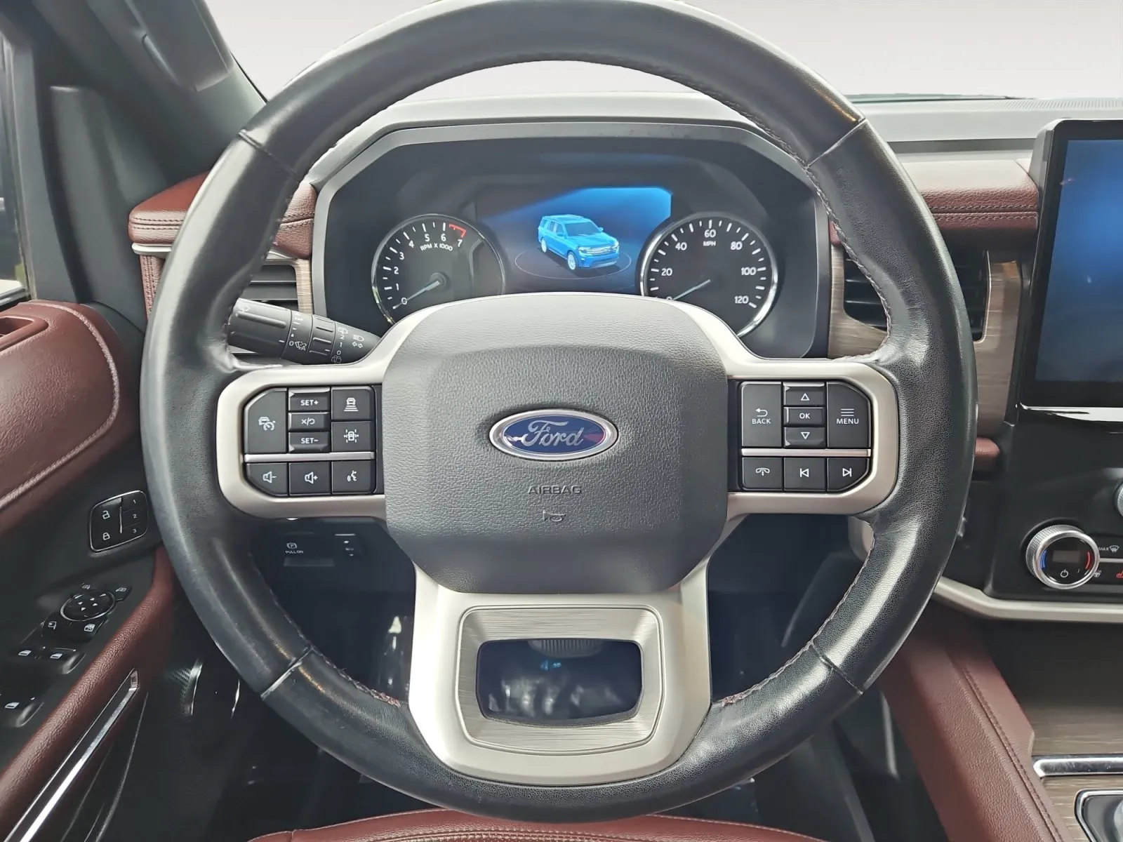Ford Expedition photo 12
