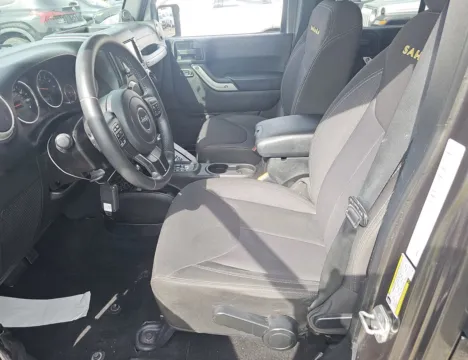 More photos of 2014 Jeep Wrangler Unlimited Sahara at Auto Boutique Ohio, OH