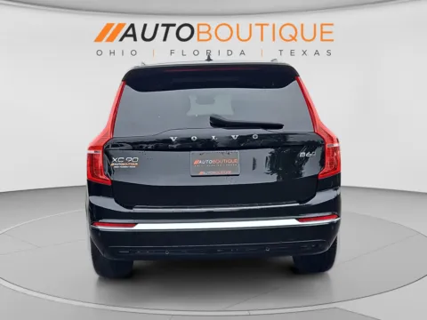 More photos of 2025 Volvo XC90 Plus at Auto Boutique Ohio, OH