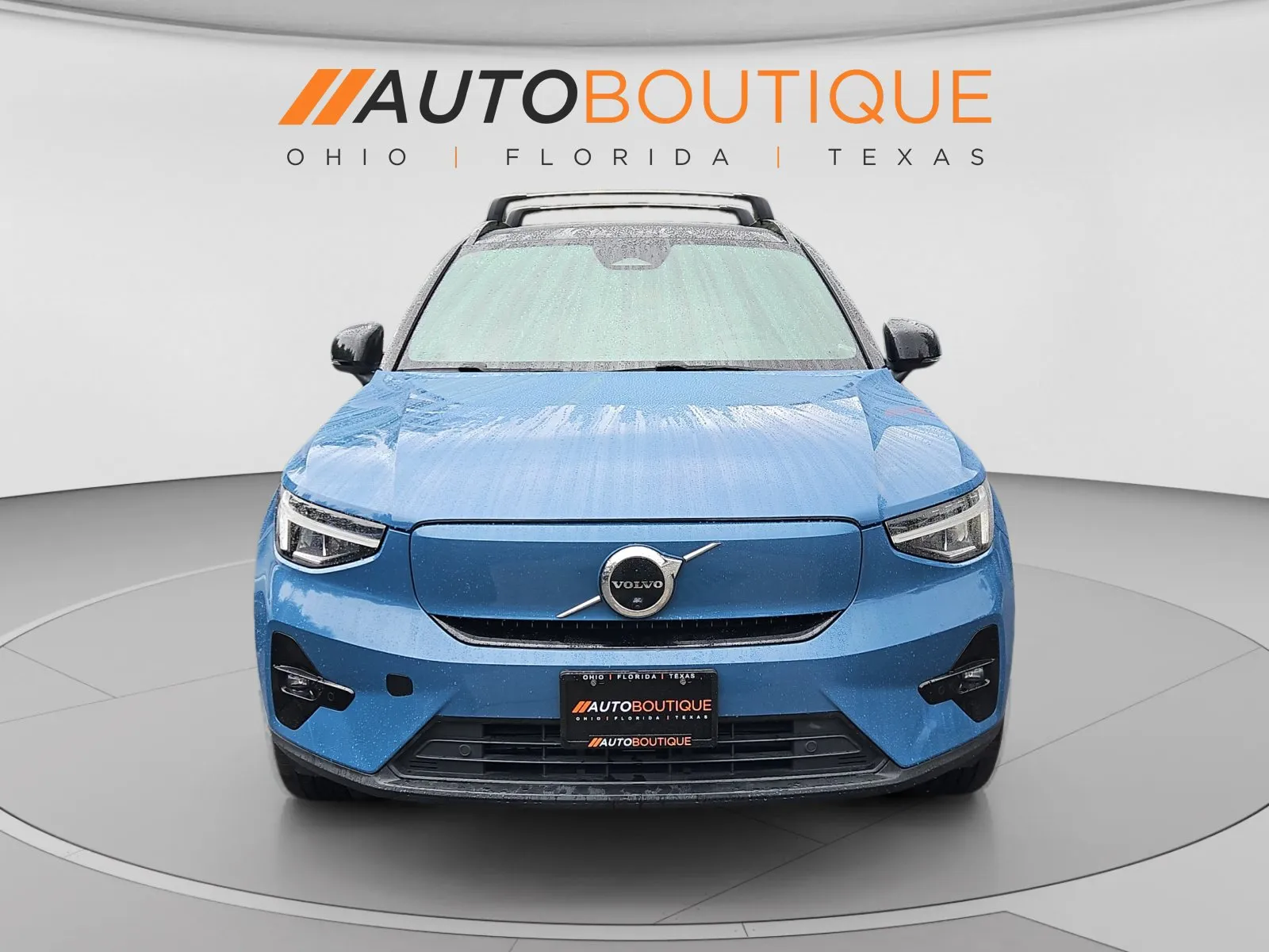 Volvo XC40 photo 8